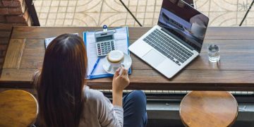 Gig Worker Tax Changes: Understanding the Independent Contractor Rule - Cover Image